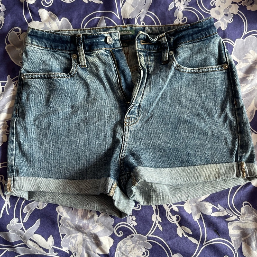 Shorts - Picture 9 of 14